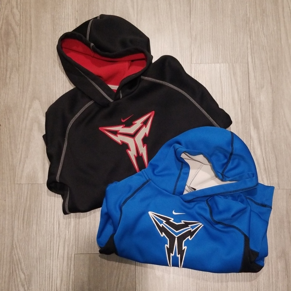 VGUC Boys Nike Therma Fit Hooded Sweatshirts